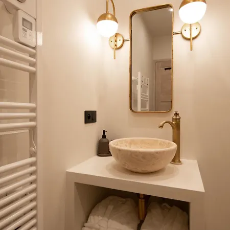 Pick A Flat's - Heart Of * Saint-Tropez