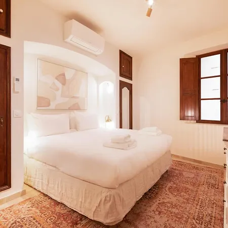 Pick A Flat's - Heart Of