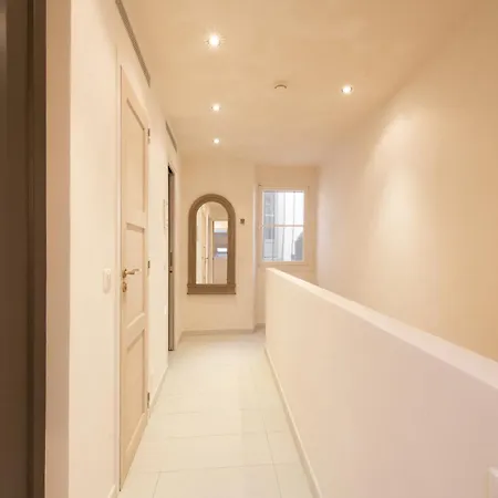 Pick A Flat's - Heart Of * Saint-Tropez
