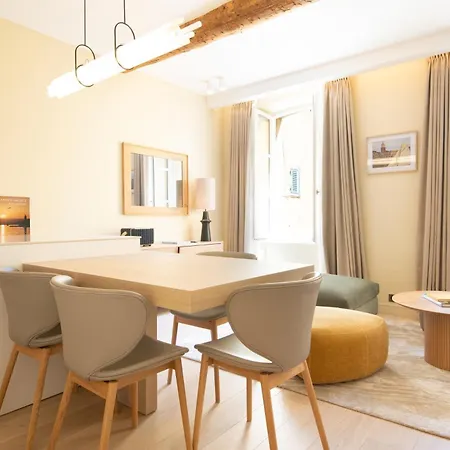 Pick A Flat's - Heart Of Apartment