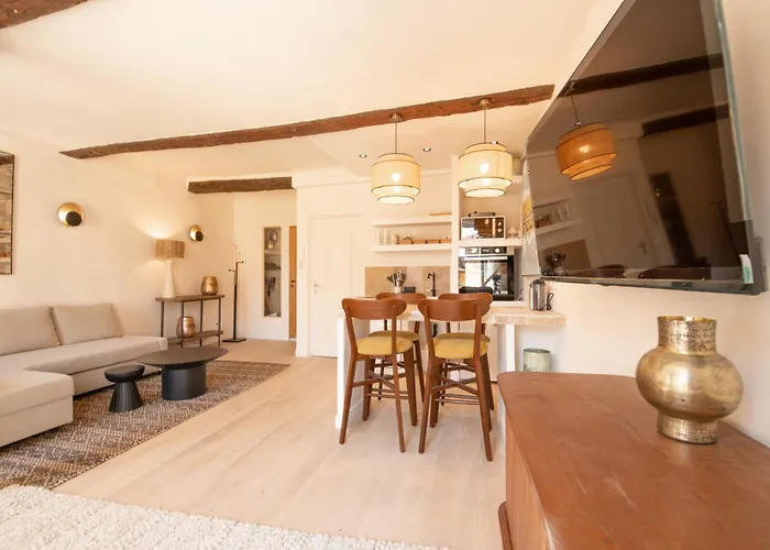 Pick A Flat's - Heart Of * Saint-Tropez