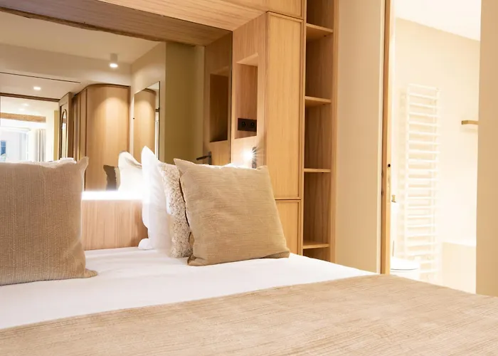 Pick A Flat's - Heart Of * Saint-Tropez